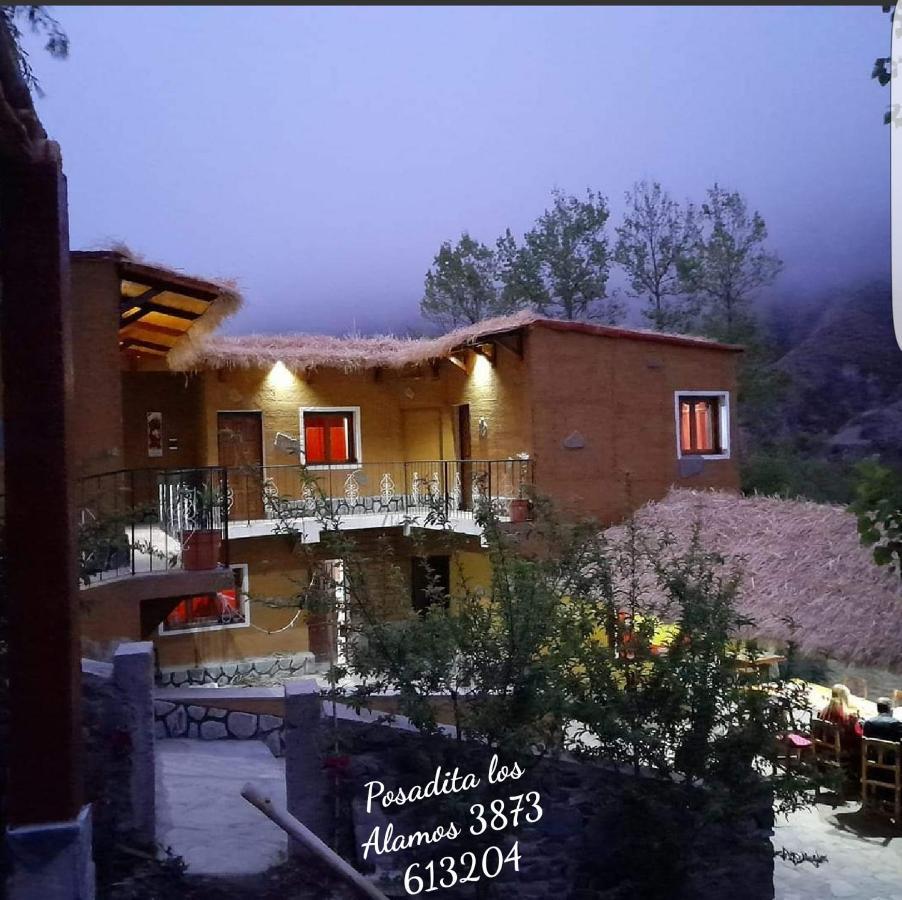 Posadita Los Alamos, Estamos En San Isidro 8Km Pasando Iruya Vea Todas Las Imagenes Antes De Reservar Mes De Mayo Hasta Noviembre Llegan Camionetas Hasta 300 Mts Del Alojamiento Luaran gambar