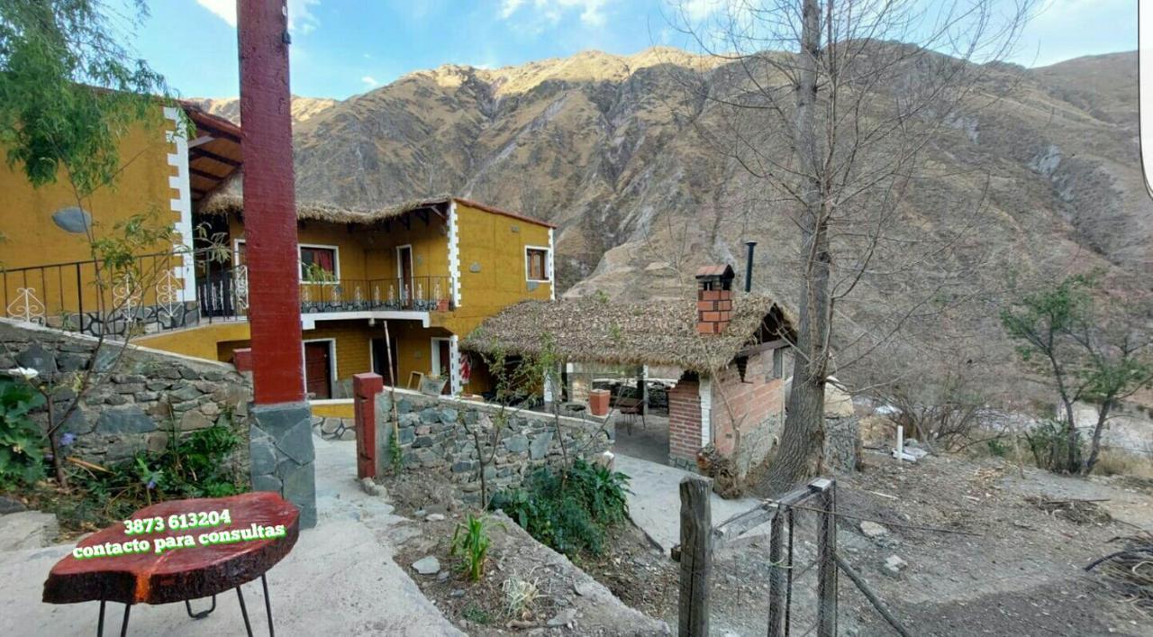 Posadita Los Alamos, Estamos En San Isidro 8Km Pasando Iruya Vea Todas Las Imagenes Antes De Reservar Mes De Mayo Hasta Noviembre Llegan Camionetas Hasta 300 Mts Del Alojamiento Luaran gambar